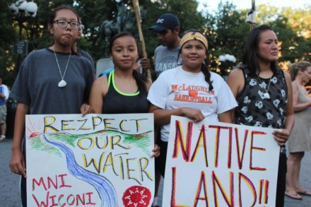 Native youth protesting the Dakota Access Pipeline. (Photo Credit: Joe Catron, https://www.flickr.com/photos/joegaza/28243607073/in/photostream/)