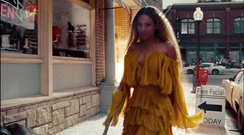 Beyonce swinging a bat in Hold Up music video